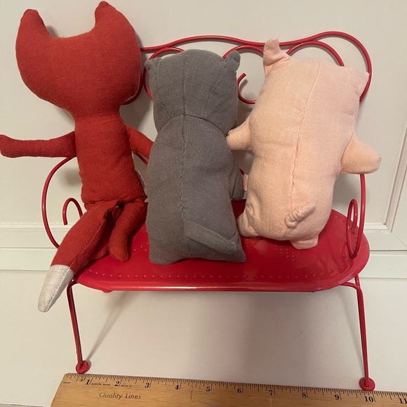 Maileg Set of 3 Stuffed Animals (Fox, Rhino, Pig) and Metal Bench - Picture 3 of 7